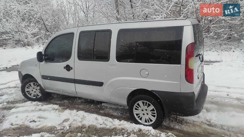 2008 fiat doblo