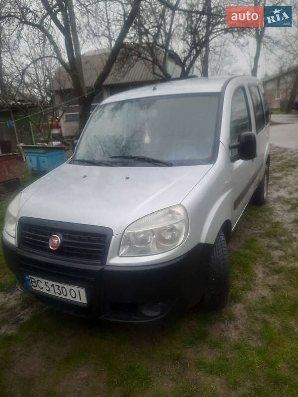 2008 fiat doblo