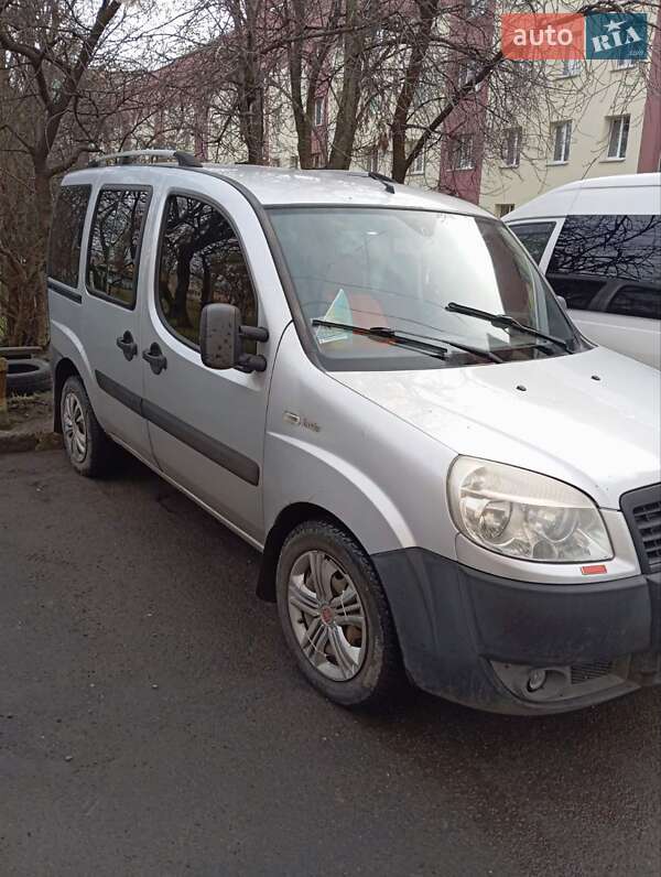 2008 fiat doblo