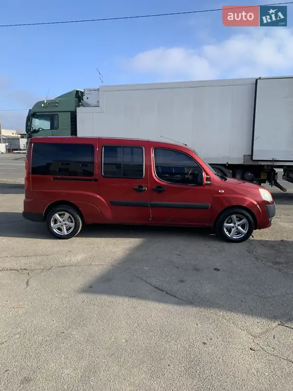 2009 fiat doblo