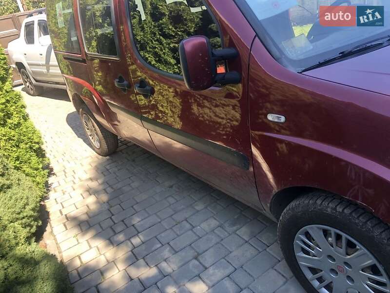 2009 fiat doblo