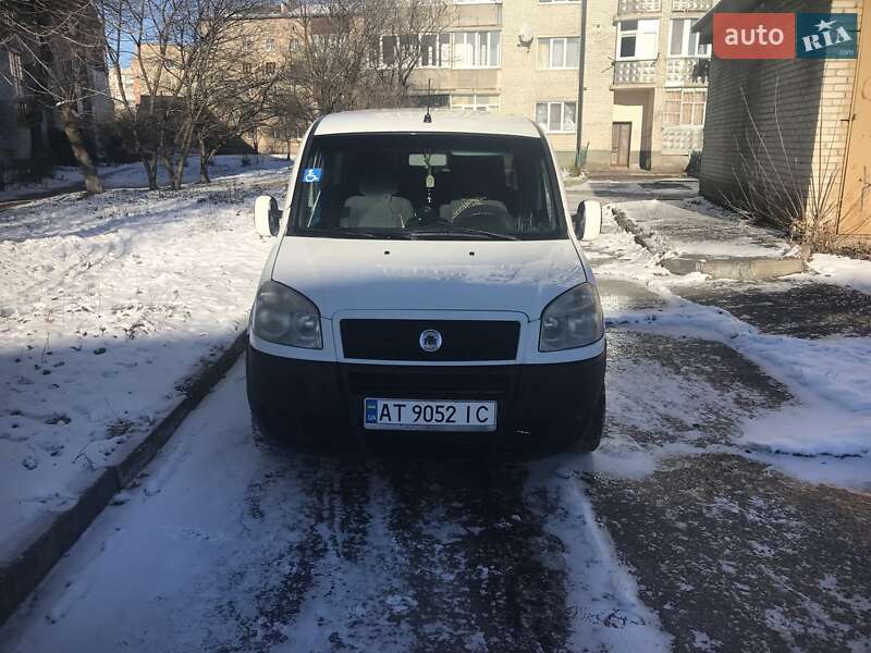 2009 fiat doblo