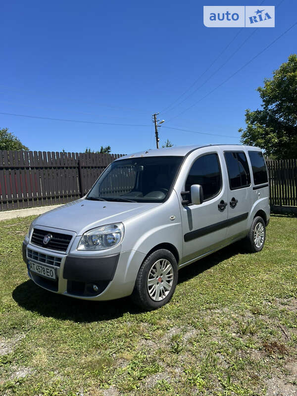 2009 fiat doblo