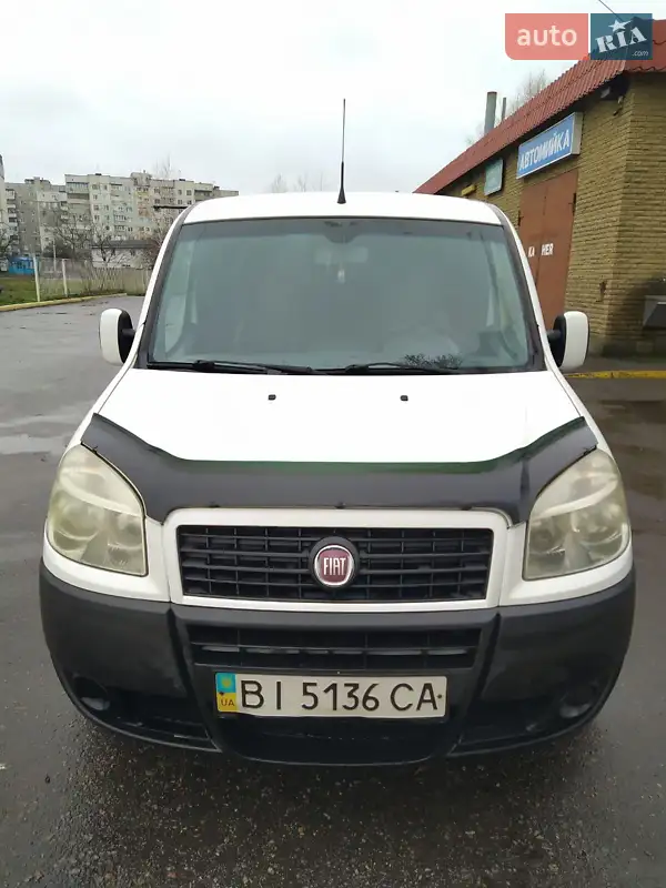 2009 fiat doblo