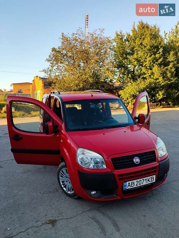 2009 fiat doblo