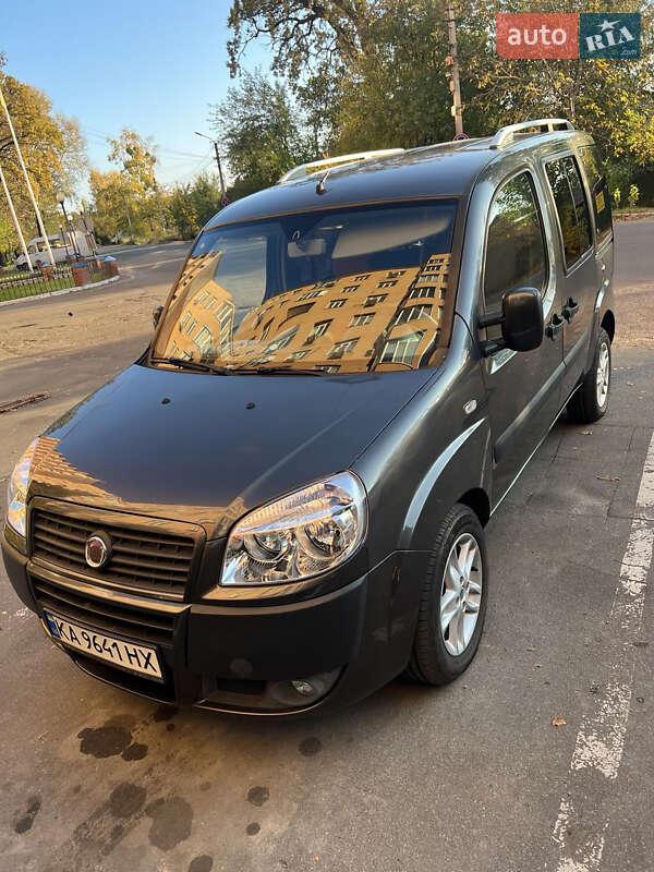 2009 fiat doblo