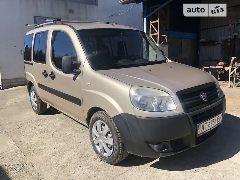 2013 fiat doblo