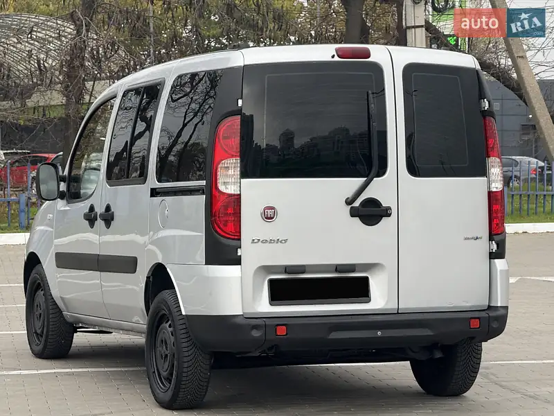 2013 fiat doblo