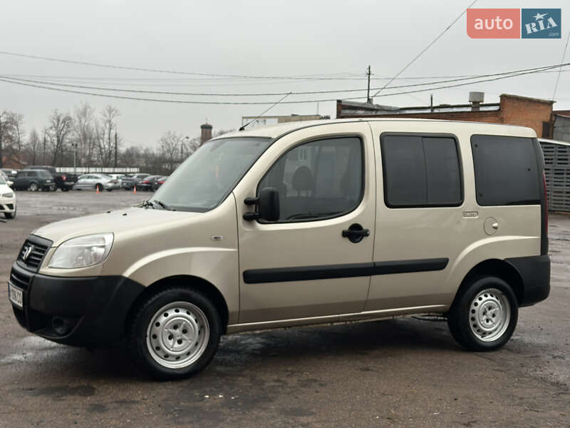 2013 fiat doblo
