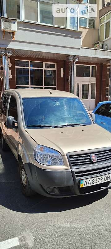 2013 fiat doblo