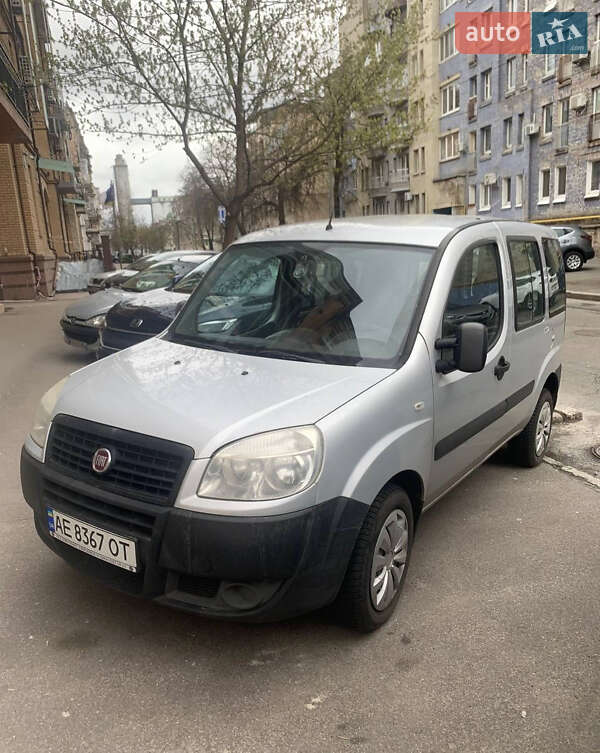 2013 fiat doblo