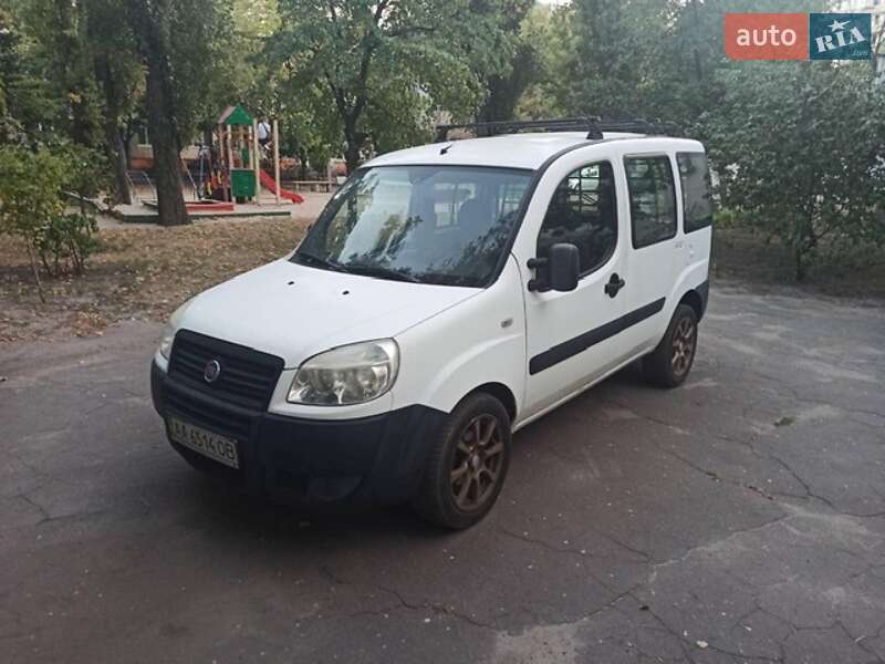 2013 fiat doblo
