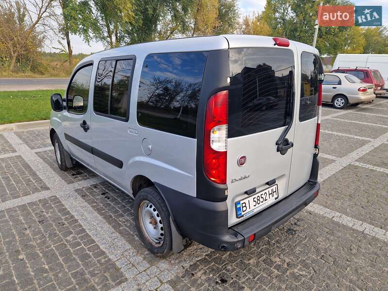 2013 fiat doblo