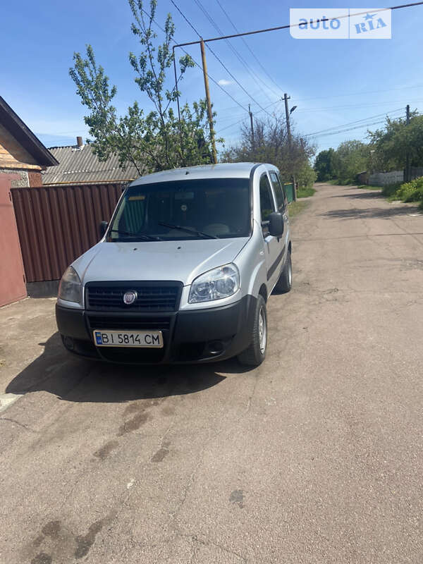 2014 fiat doblo