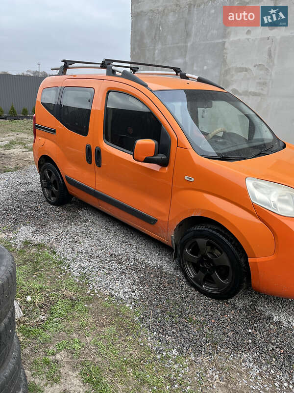 2009 fiat qubo