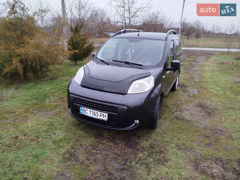 2010 fiat qubo