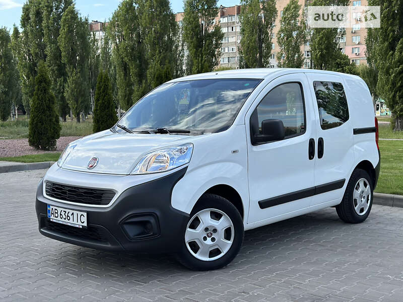 2019 fiat fiorino-combi