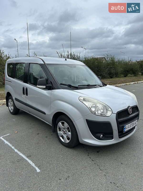 2013 fiat doblo