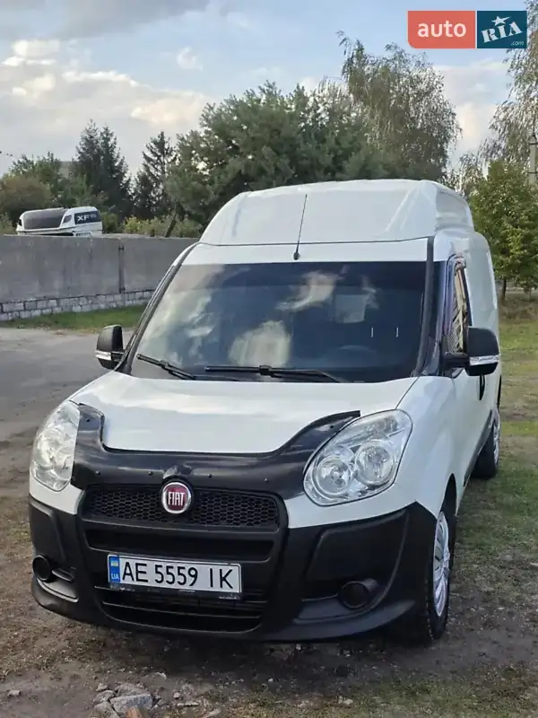 2013 fiat nuovo doblo