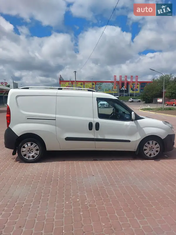 2014 fiat doblo