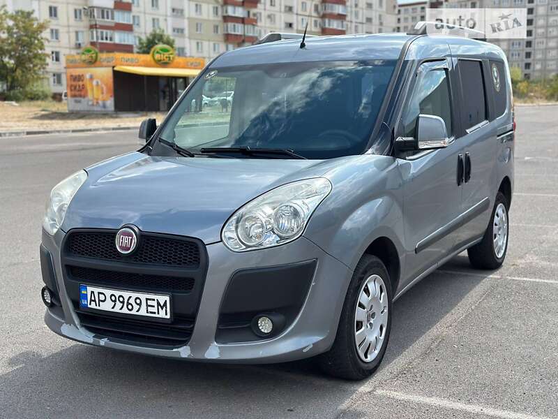 2015 fiat doblo