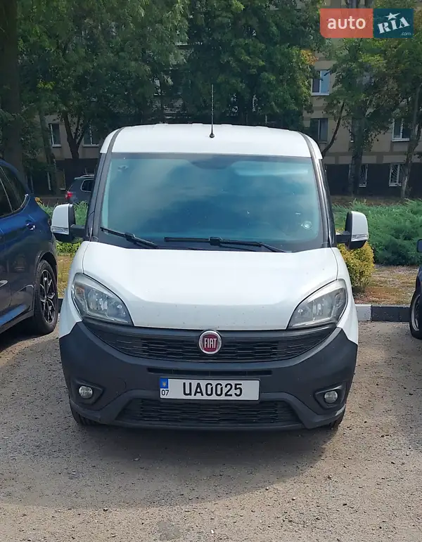 2015 fiat doblo