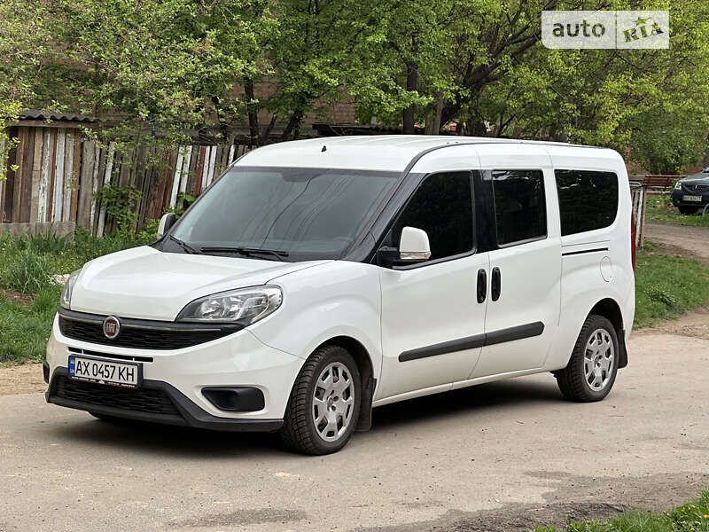 2015 fiat doblo