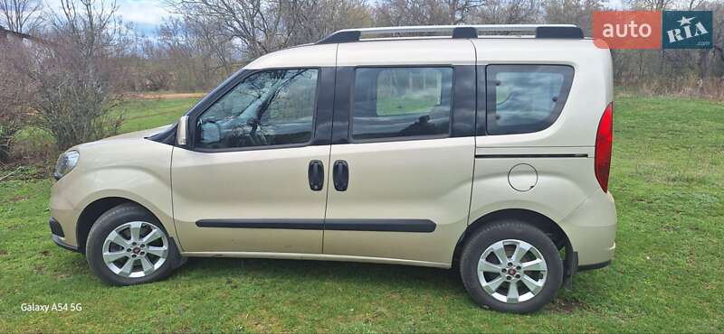 2015 fiat doblo