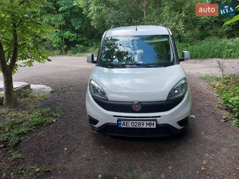 2017 fiat doblo