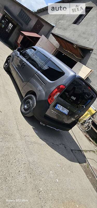 2017 fiat doblo