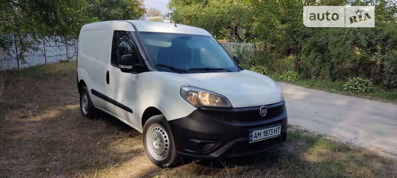 2017 fiat doblo