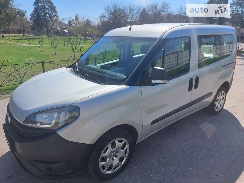 2018 fiat doblo