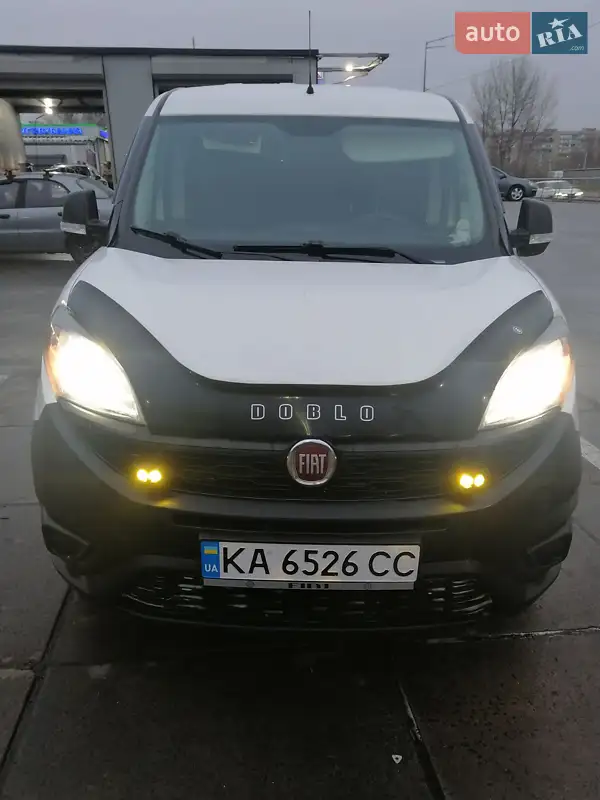 2018 fiat doblo