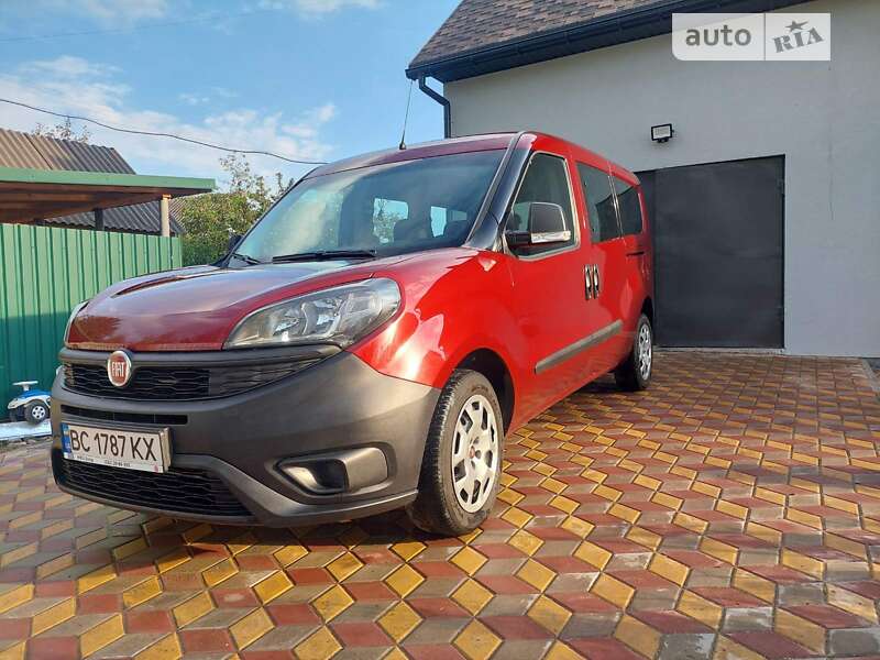 2019 fiat doblo