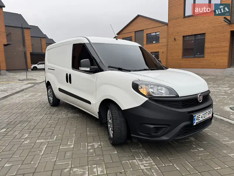 2019 fiat doblo