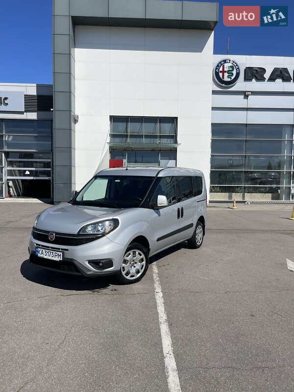 2019 fiat doblo