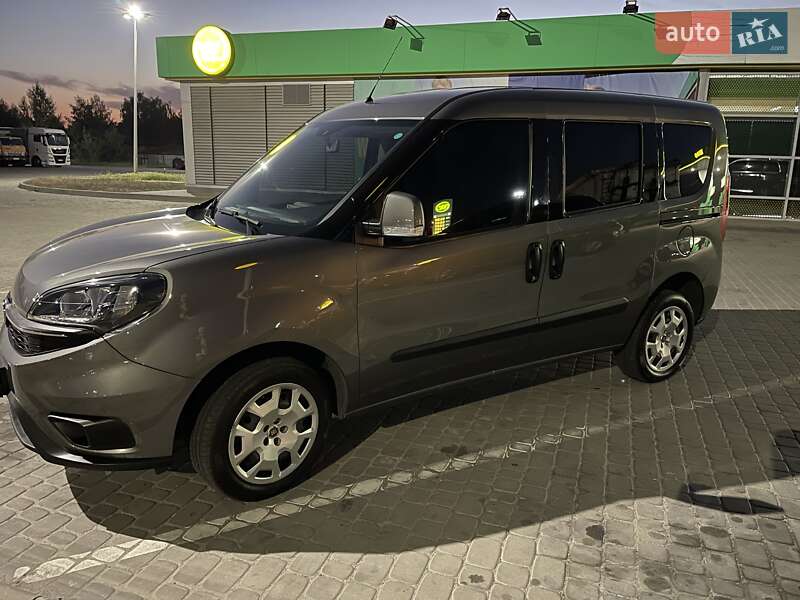 2020 fiat doblo
