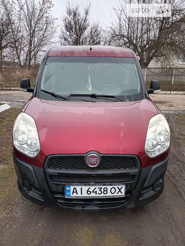 2010 fiat doblo