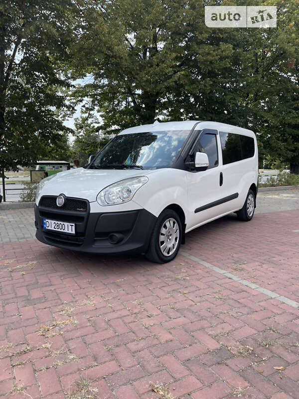 2010 fiat doblo