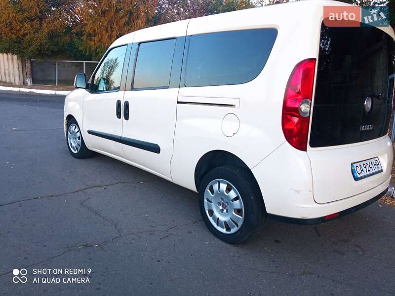 2010 fiat doblo