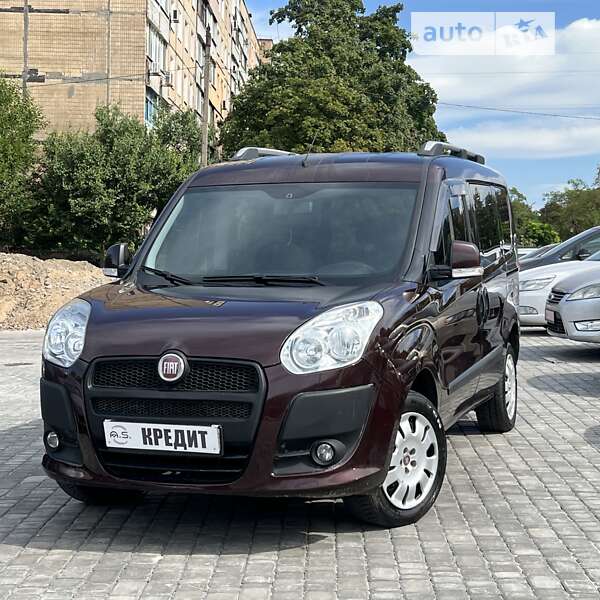 2011 fiat nuovo doblo