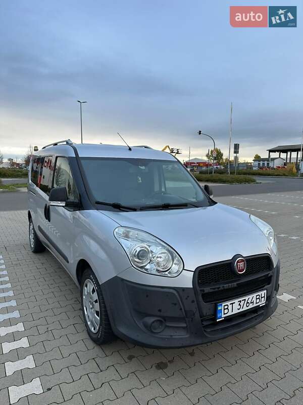 2011 fiat nuovo-doblo