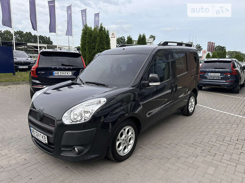 2011 fiat doblo