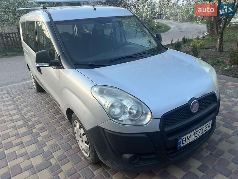 2012 fiat nuovo doblo