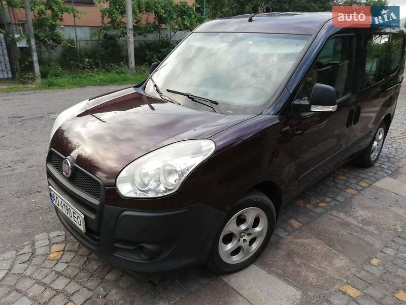 2012 fiat doblo panorama