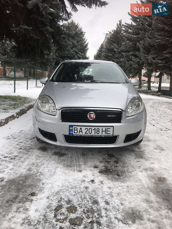 2008 fiat linea