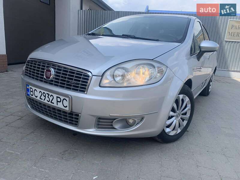 2009 fiat linea