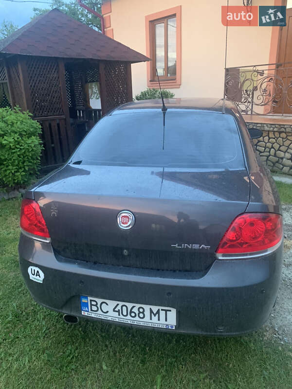 2009 fiat linea