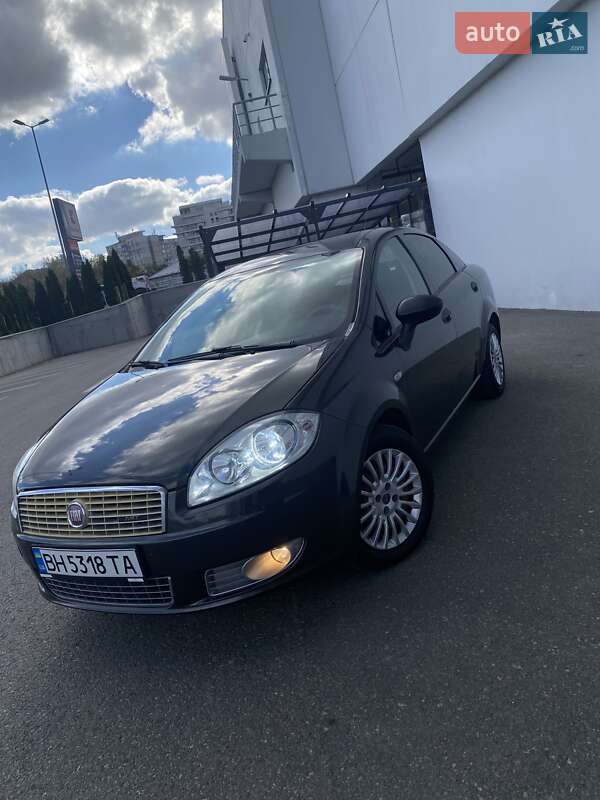 2010 fiat linea