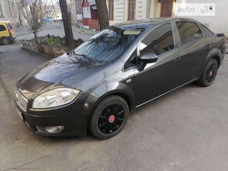 2010 fiat linea